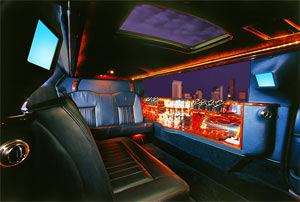 8 passenger stretch limousine